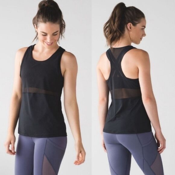 lululemon athletica Tops - Lululemon Fast as Light 2‑in‑1 Racerback Tank • Black • Size 4 • Built‑In Shorty